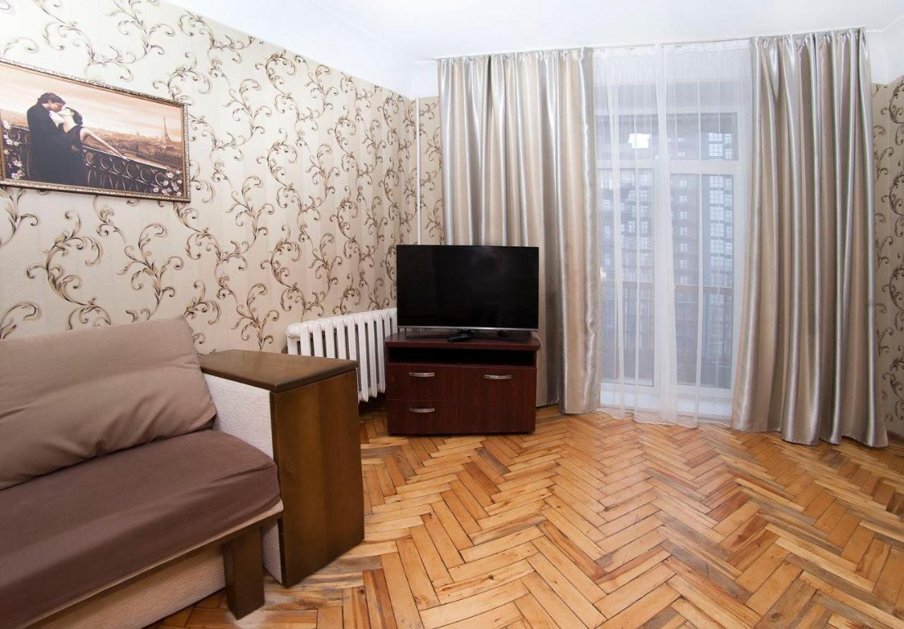 Гоголя 14 А Apartman Dnyipropetrovszk Kültér fotó
